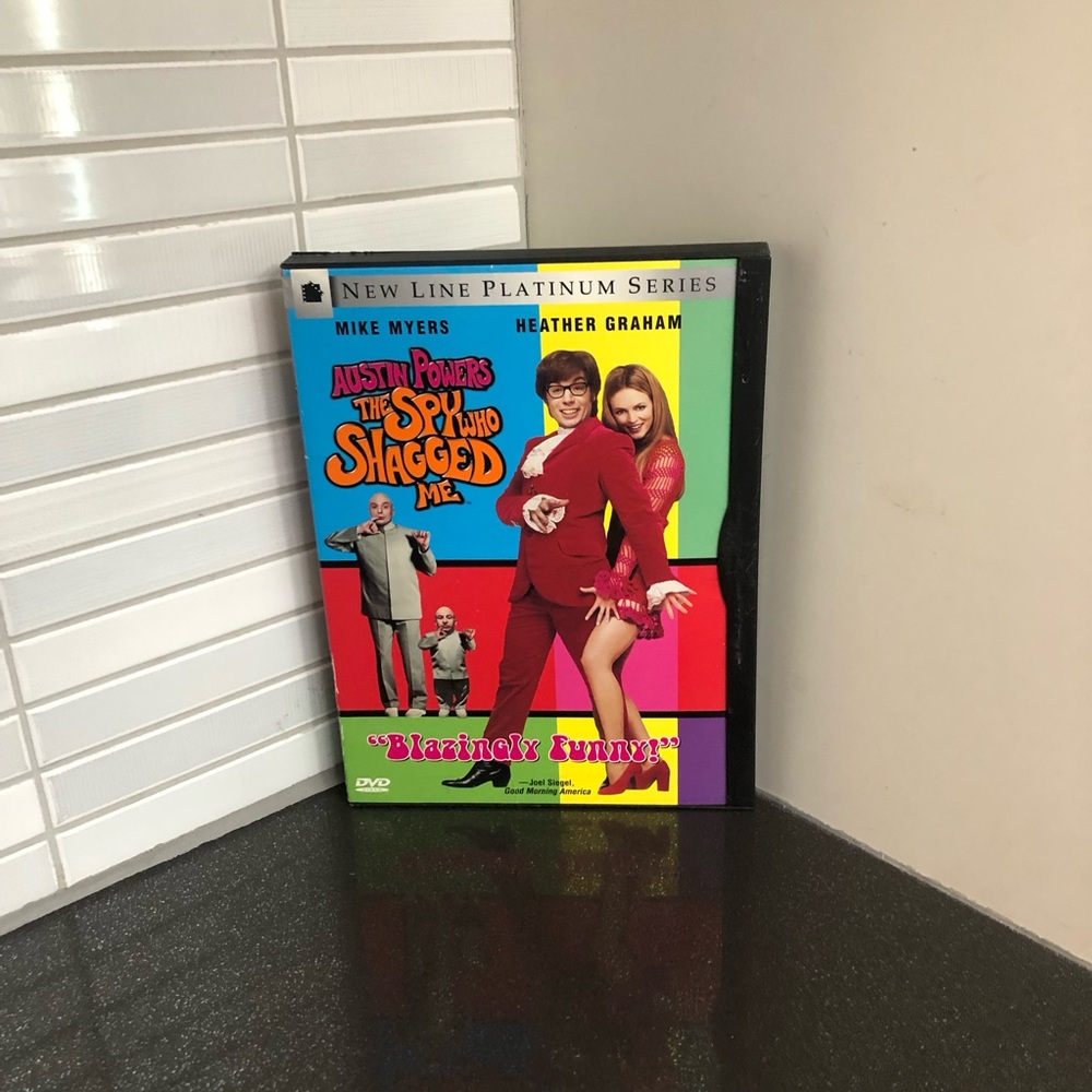 Austin Powers The Spy Who Shagged Me DVD